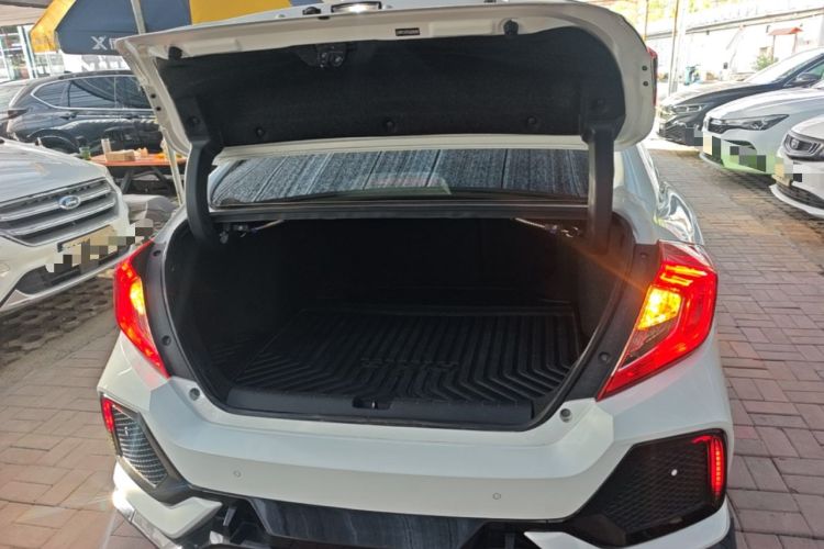 Used Honda Civic 2019 220TURBO CVT Dynamic Edition China VI Emission Standard Trunk