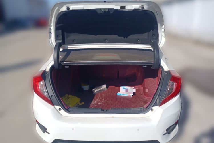 Used Honda Civic 2019 220TURBO CVT Dynamic Edition China VI Trunk