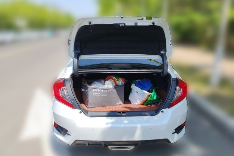 Used Honda Civic 2019 220TURBO CVT Dynamic Edition China VI Emission Standard Trunk