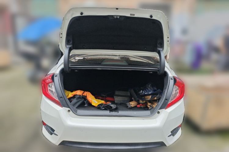 Used Honda Civic 2019 220TURBO CVT Dynamic Edition China V Trunk