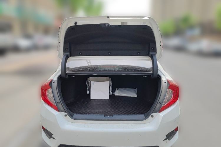 Used Honda Civic 2019 220TURBO CVT Dynamic Edition China VI Emission Standard Trunk