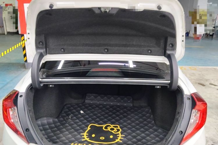 Used Honda Civic 2019 220TURBO CVT Dynamic Edition China VI Trunk