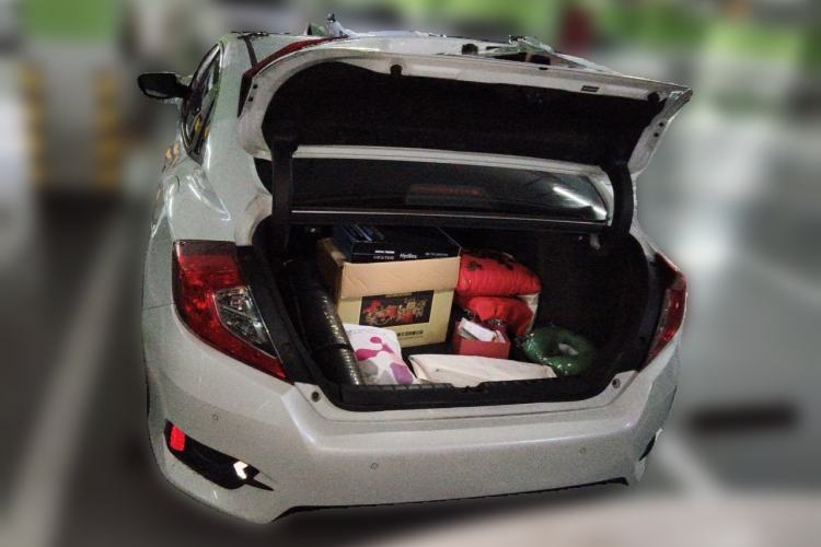 Used Honda Civic 2019 220TURBO CVT Dynamic Edition China VI Trunk