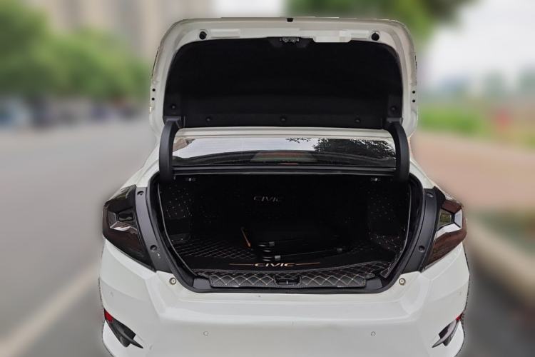 Used Honda Civic 2019 220TURBO CVT Dynamic Edition China VI Emission Standard Trunk