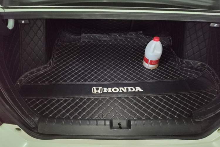 Used Honda Civic 2019 220TURBO CVT Dynamic Edition China VI Trunk