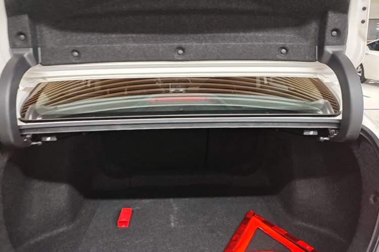 Used Honda Civic 2019 220TURBO CVT Dynamic Edition China VI Trunk