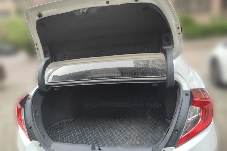 Used Honda Civic 2019 220TURBO Manual Jinkong Edition China VI Trunk