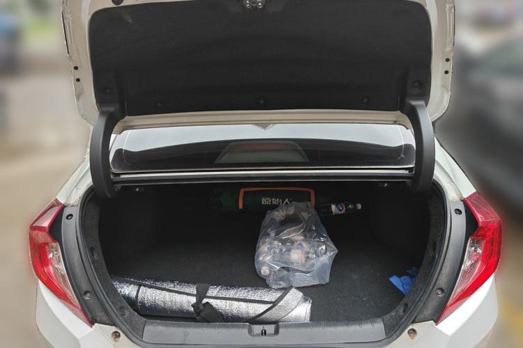 Used Honda Civic 2019 220TURBO CVT Dynamic Edition China VI Emission Standard Trunk