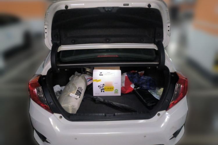 Used Honda Civic 2019 220TURBO CVT Dynamic Edition China V Emission Standard Trunk
