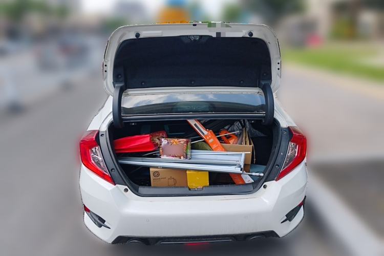 Used Honda Civic 2019 220TURBO CVT Dynamic Edition China VI Trunk