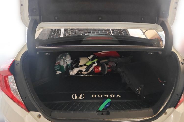 Used Honda Civic 2019 220TURBO CVT Dynamic Edition China VI Emission Standard Trunk