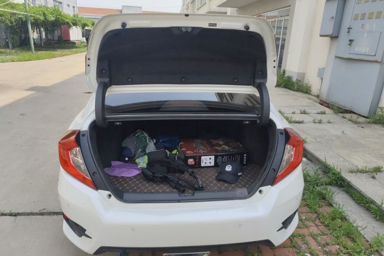 Used Honda Civic 2019 220TURBO CVT Dynamic Edition China VI Emission Standard Trunk