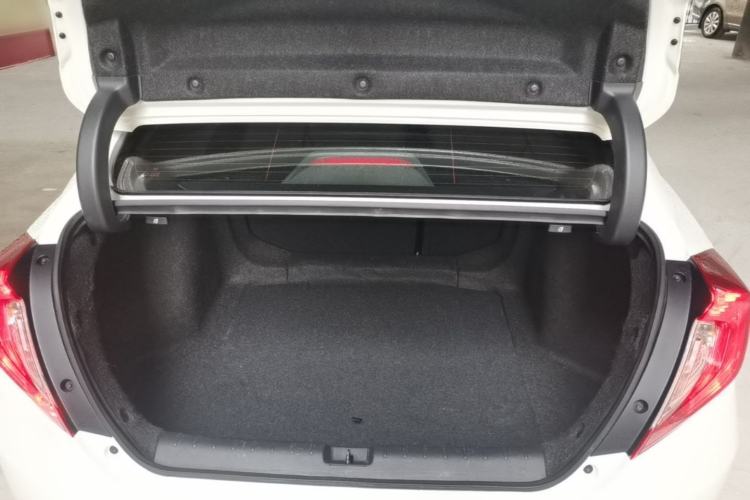 Used Honda Civic 2019 220TURBO CVT Dynamic Edition China VI Trunk
