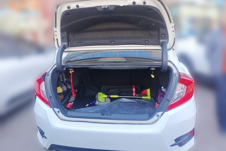 Used Honda Civic 2019 220TURBO CVT Dynamic Edition China V Emission Standard Trunk