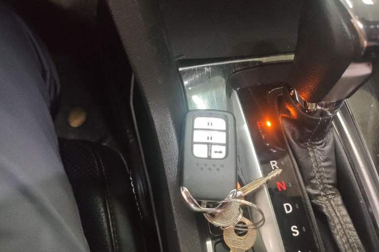 Used Honda Civic 2019 220TURBO CVT Dynamic Edition China VI Emission Standard Vehicle Key