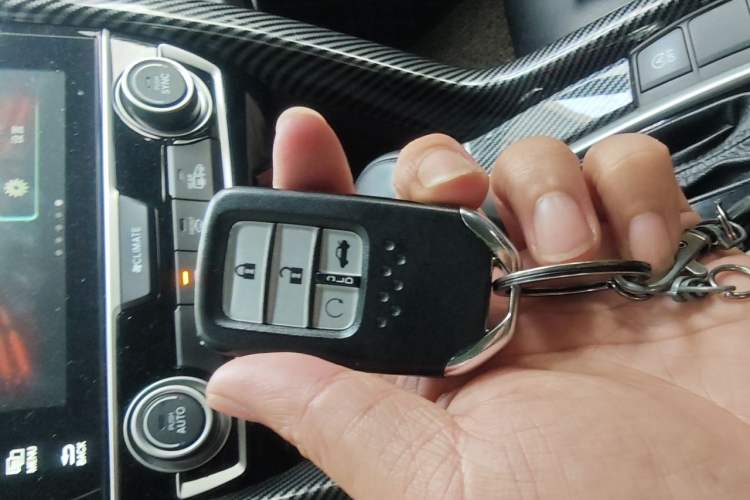 Used Honda Civic 2019 220TURBO CVT Dynamic Edition China VI Vehicle Key