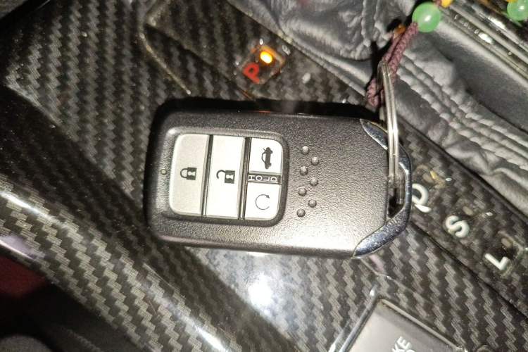 Used Honda Civic 2019 220TURBO CVT Dynamic Edition China V Vehicle Key