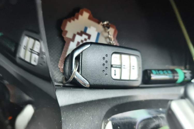 Used Honda Civic 2019 220TURBO CVT Power Edition China VI Emission Standard Vehicle Key
