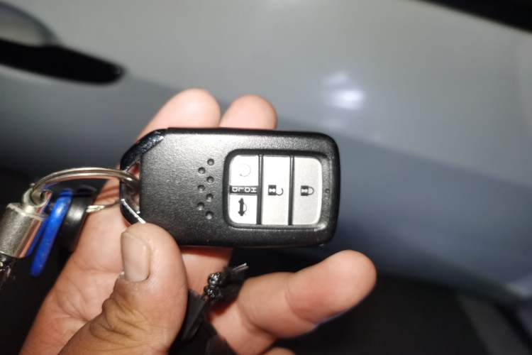 Used Honda Civic 2019 220TURBO CVT Dynamic Edition China VI Emission Standard Vehicle Key