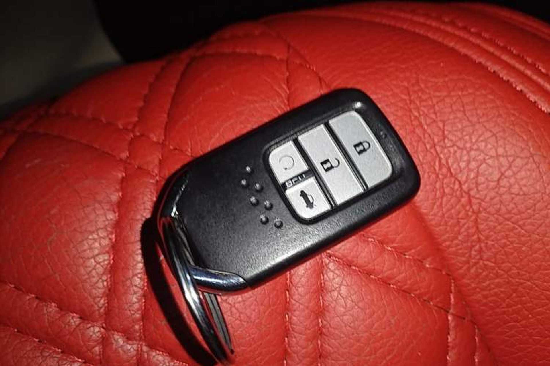 Used Honda Civic 2019 180TURBO CVT Shangdong Edition China V Vehicle Key