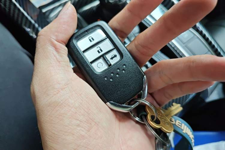 Used Honda Civic 2019 220TURBO CVT Dynamic Edition China VI Emission Standard Vehicle Key
