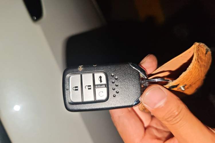 Used Honda Civic 2019 220TURBO CVT Dynamic Edition China VI Emission Standard Vehicle Key