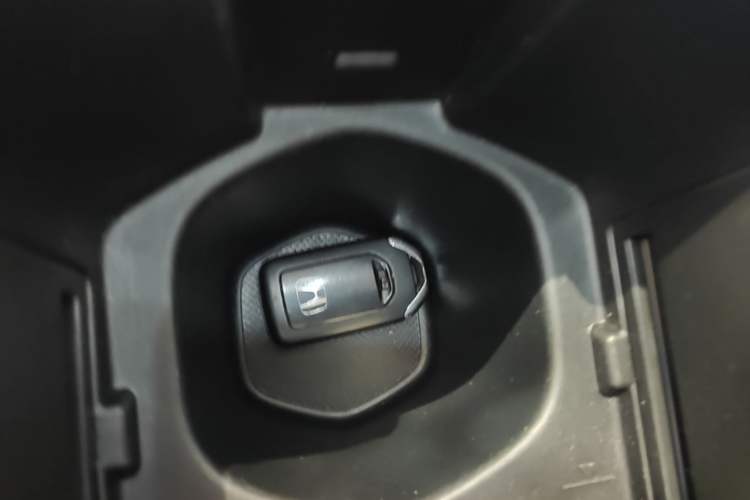 Used Honda Civic 2019 180TURBO CVT Shangdong Edition China VI Vehicle Key