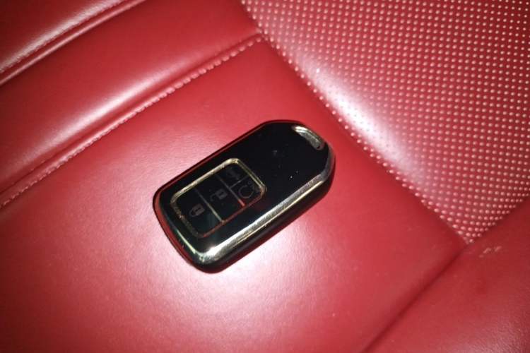 Used Honda Civic 2019 220TURBO CVT Dynamic Edition China VI Emission Standard Vehicle Key