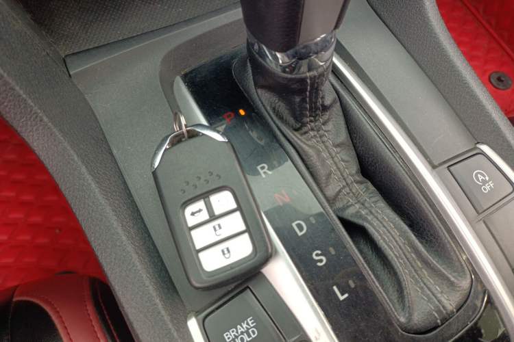 Used Honda Civic 2019 220TURBO CVT Dynamic Edition China VI Vehicle Key