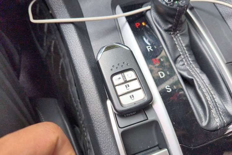Used Honda Civic 2019 220TURBO CVT Power Edition China VI Emission Standard Vehicle Key