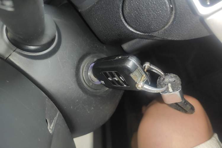 Used Honda Civic 2019 180TURBO CVT Shangyue Edition China V Emission Standard Vehicle Key
