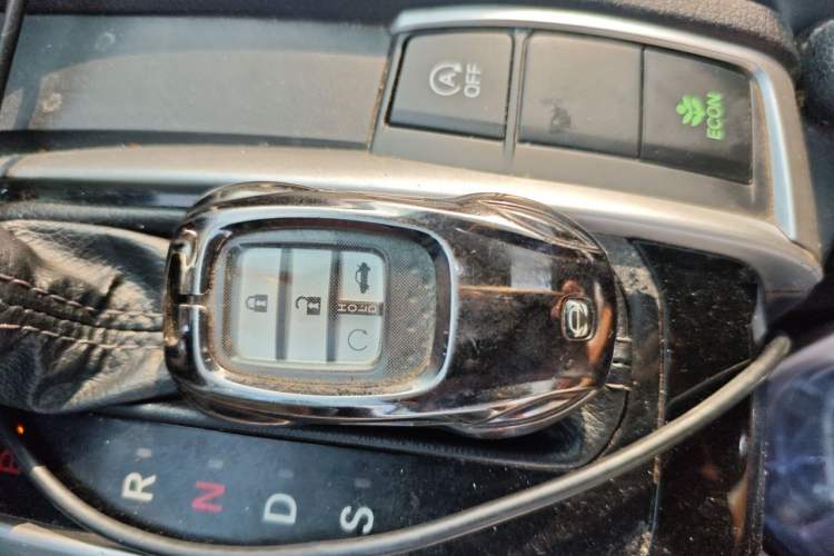 Used Honda Civic 2019 220TURBO CVT Power Edition China VI Emission Standard Vehicle Key