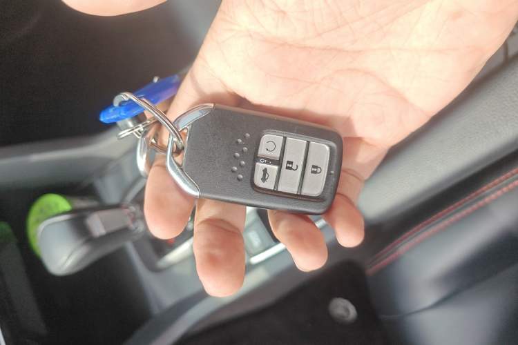 Used Honda Civic 2019 220TURBO CVT Dynamic Edition China VI Emission Standard Vehicle Key