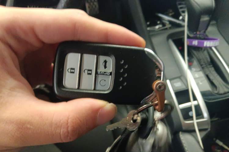 Used Honda Civic 2019 220TURBO CVT Dynamic Edition China VI Emission Standard Vehicle Key