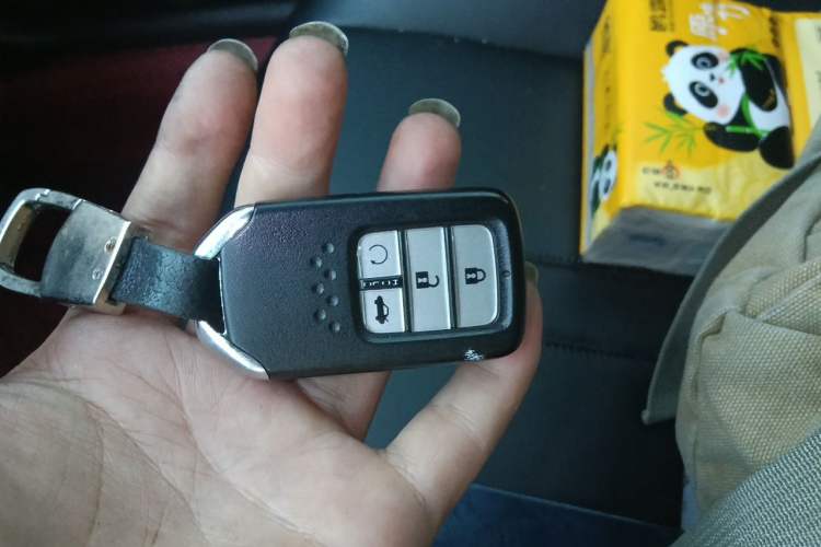 Used Honda Civic 2019 220TURBO CVT Dynamic Edition China VI Emission Standard Vehicle Key