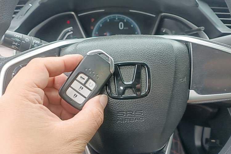 Used Honda Civic 2019 220TURBO CVT Dynamic Edition China VI Vehicle Key