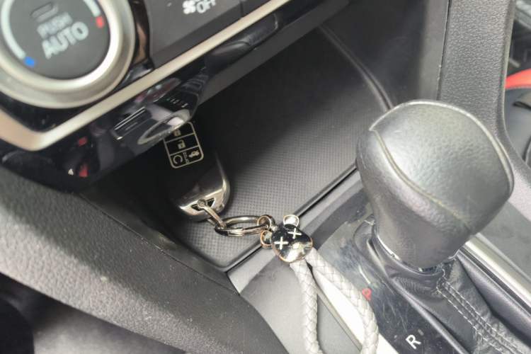 Used Honda Civic 2019 220TURBO CVT Dynamic Edition China VI Vehicle Key