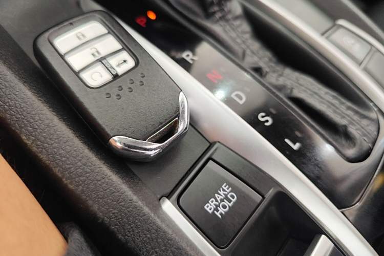 Used Honda Civic 2019 220TURBO CVT Dynamic Edition China VI Emission Standard Vehicle Key