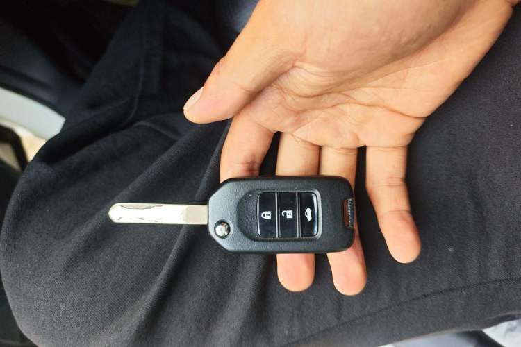 Used Honda Civic 2019 180TURBO CVT Shangyue Edition China VI Emission Standard Vehicle Key