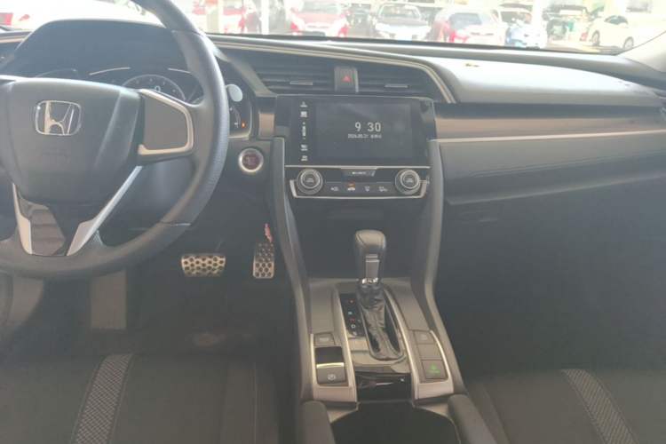 Used Honda Civic 2019 220TURBO CVT Dynamic Edition China VI Emission Standard Audio And AC Panel