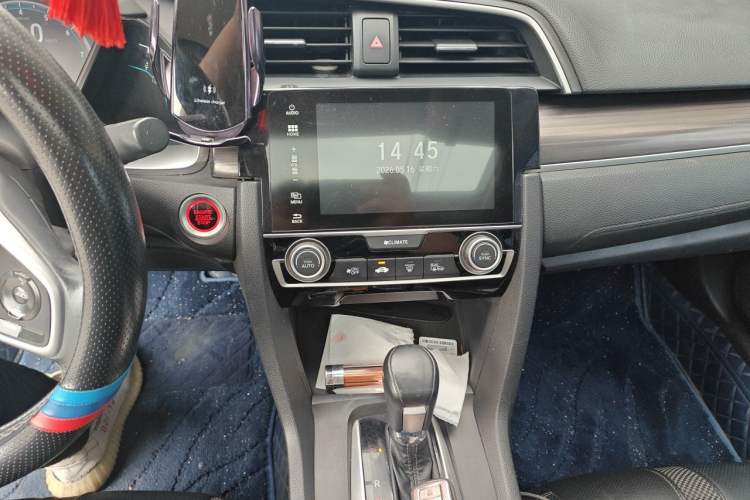 Used Honda Civic 2019 220TURBO CVT Power Edition China VI Emission Standard Audio And AC Panel