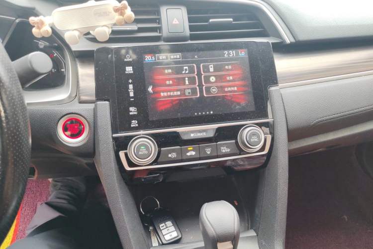 Used Honda Civic 2019 220TURBO CVT Dynamic Edition China V Emission Standard Audio And AC Panel