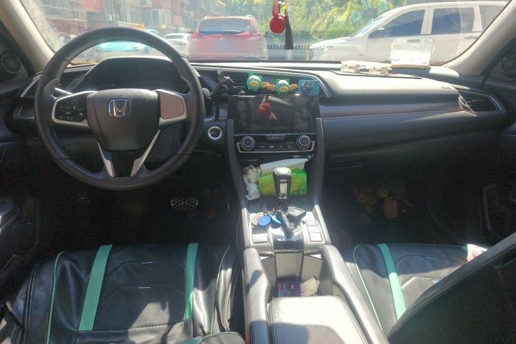 Used Honda Civic 2019 220TURBO CVT Dynamic Edition China V Emission Standard Center Console