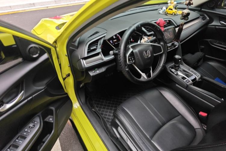 Used Honda Civic 2019 220TURBO CVT Dynamic Edition China VI Emission Standard Driver Seat