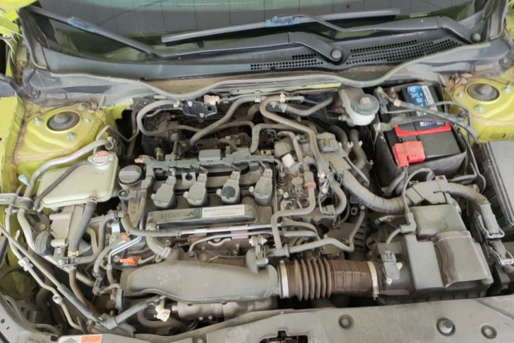 Used Honda Civic 2019 220TURBO CVT Dynamic Edition China VI Emission Standard Engine Bay