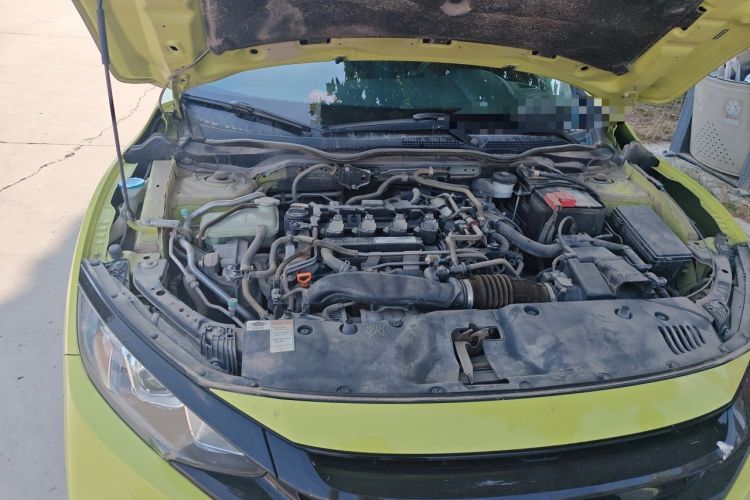 Used Honda Civic 2019 220TURBO CVT Dynamic Edition China VI Emission Standard Engine Bay Right