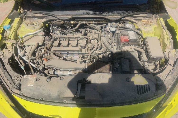 Used Honda Civic 2019 220TURBO CVT Dynamic Edition China V Emission Standard Engine Bay