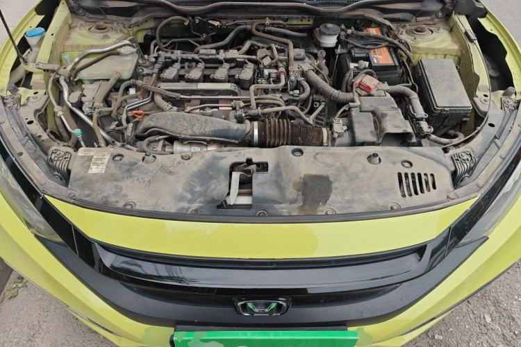 Used Honda Civic 2019 220TURBO CVT Power Edition China VI Emission Standard Engine Bay