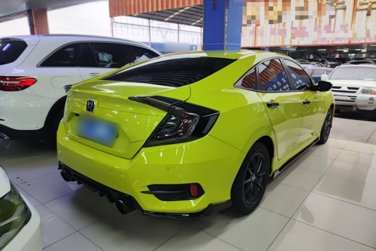 Used Honda Civic 2019 220TURBO CVT Dynamic Edition China VI Exterior 3