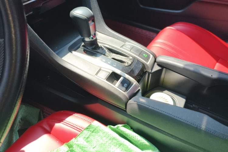 Used Honda Civic 2019 220TURBO CVT Dynamic Edition China V Gear Lever